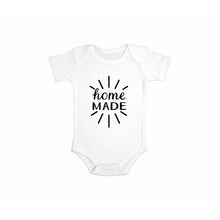 將圖片載入圖庫檢視器 Home Made Baby Onesie
