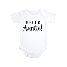 將圖片載入圖庫檢視器 Hello Auntie!
